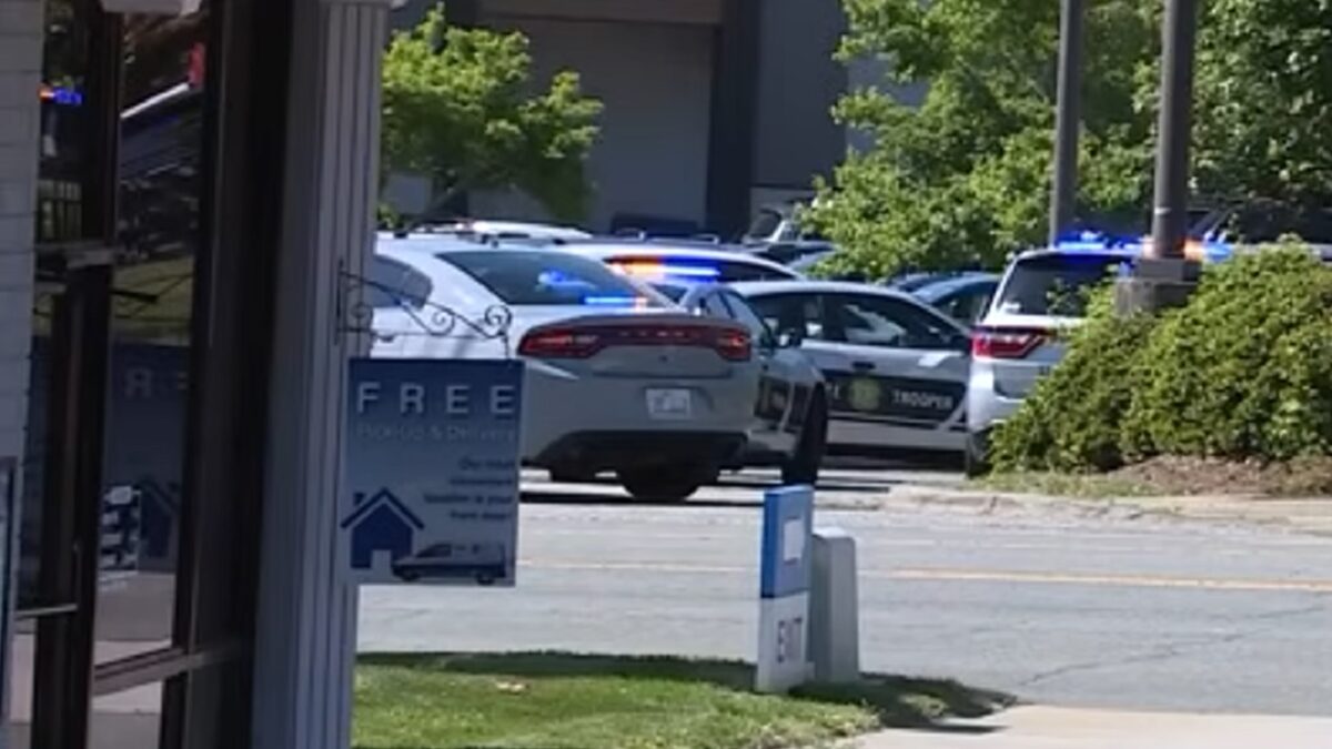 Πυροβολισμοί στη βόρεια Καρολίνα