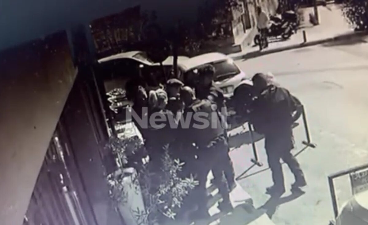 Η στιγμή της σύλληψης του 89χρονου