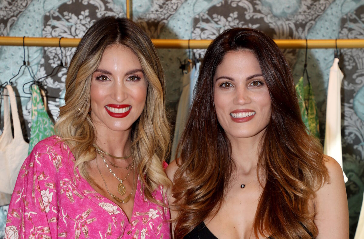 Μαίρη Συνατσάκη: Η Αθηνά Οικονομάκου έκανε πρόβα νυφικού, δεν θέλουμε άλλο παιδί με τον Ίαν Στρατή