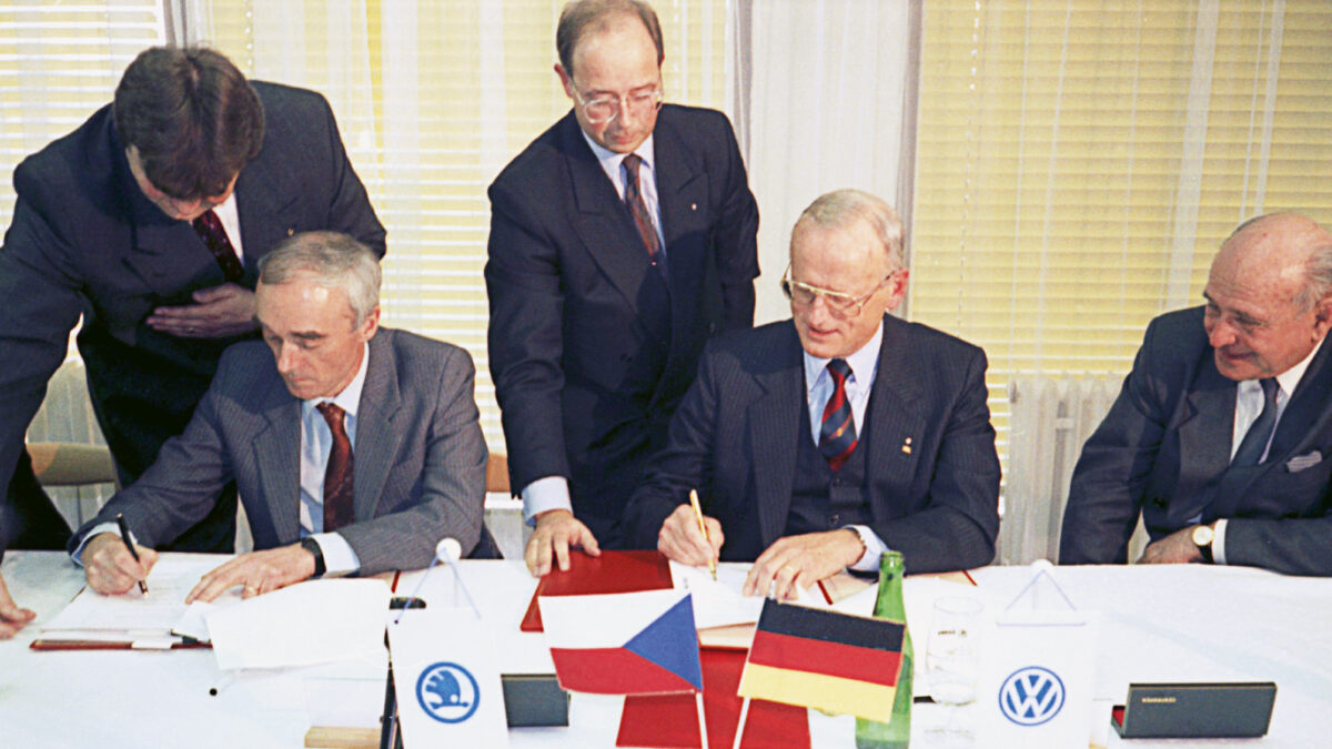 skoda-auto-volkswagen-group-35years