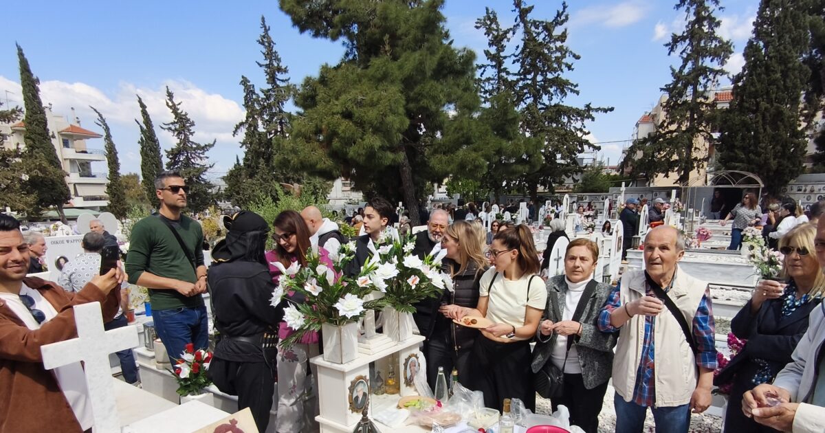 Αναβίωσε το Ταφικό έθιμο των Ποντίων: 103 χρόνια άσβεστης μνήμης στα Σούρμενα