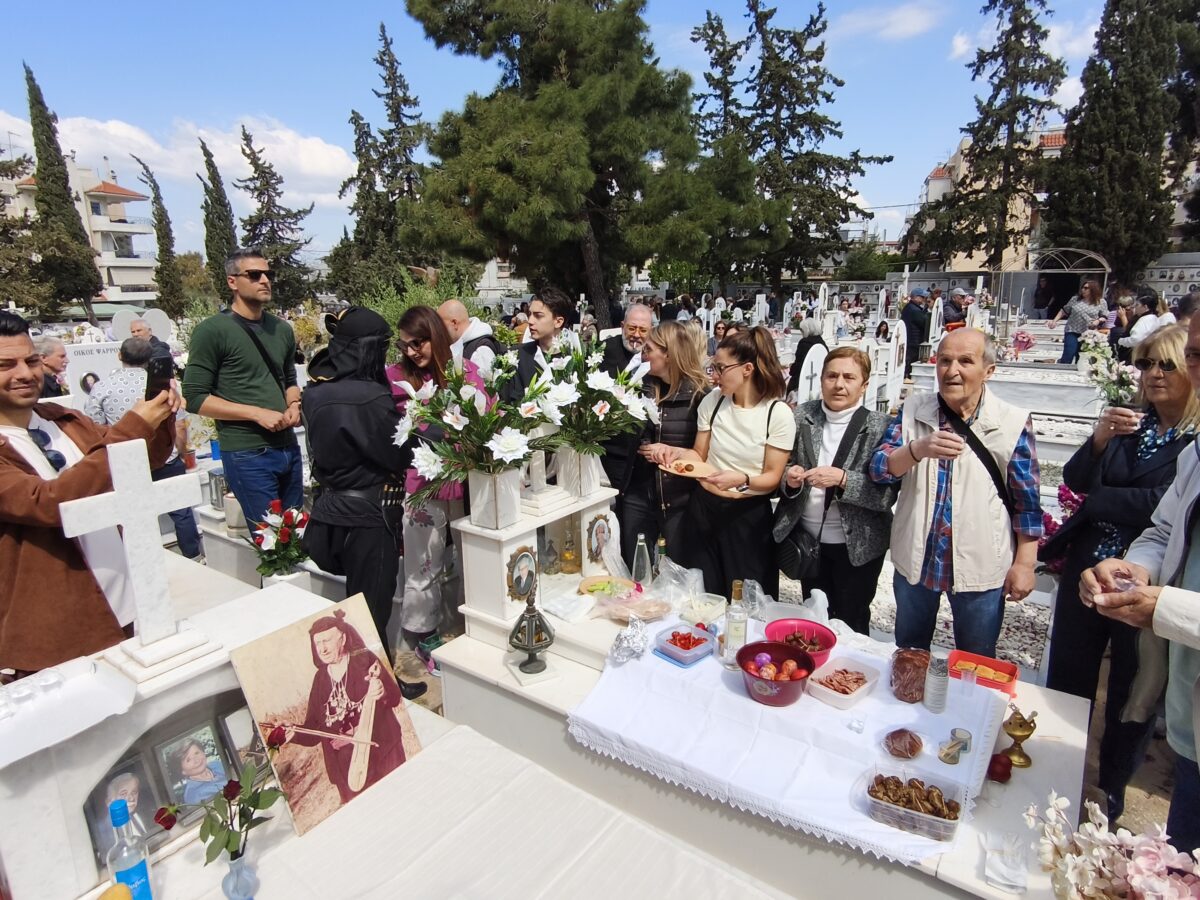 Αναβίωσε το Ταφικό έθιμο των Ποντίων: 103 χρόνια άσβεστης μνήμης στα Σούρμενα
