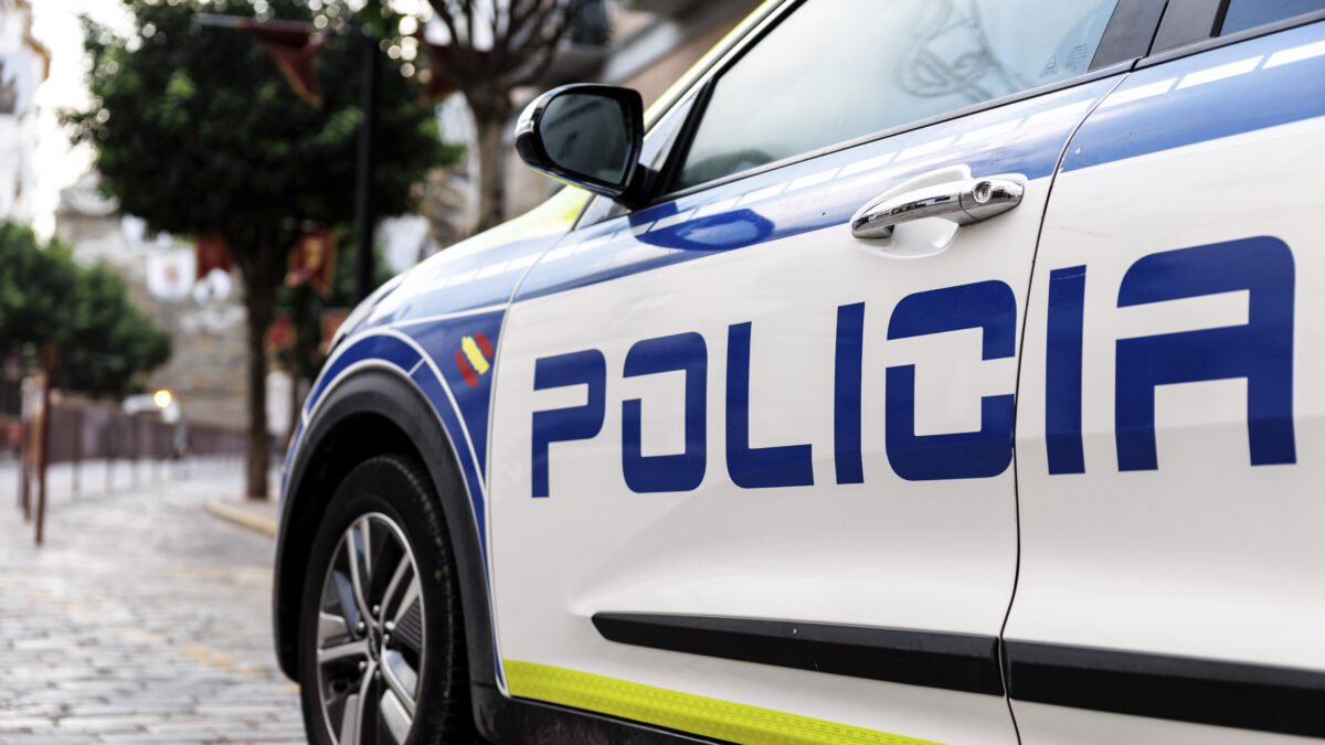 21 September 2025, Spain, Tarifa: The lettering "Policia" can be seen on a police car of the "Policia Local" in Tarifa (province of Cadiz, Andalusia, Spain) on September 21, 2025. The Policía Local (or Policía Municipal) is the municipal police force in Spain and is responsible for public safety and order in towns with more than 5,000 inhabitants. (symbol image, symbol photo, illustration, symbolic photo, illustrative photo, theme image, general image, theme photo) Photo by: Matthias Balk/picture-alliance/dpa/AP Images