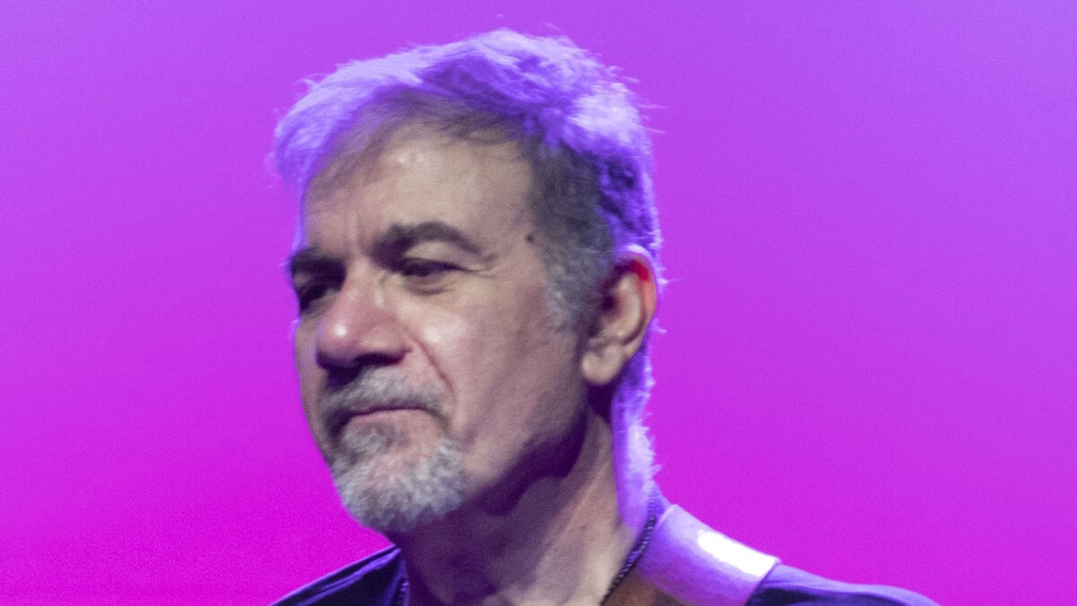 Δημήτρης Σταρόβας