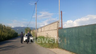 Ο στάβλος στην Καλαμάτα όπου εντοπίστηκε το πτώμα