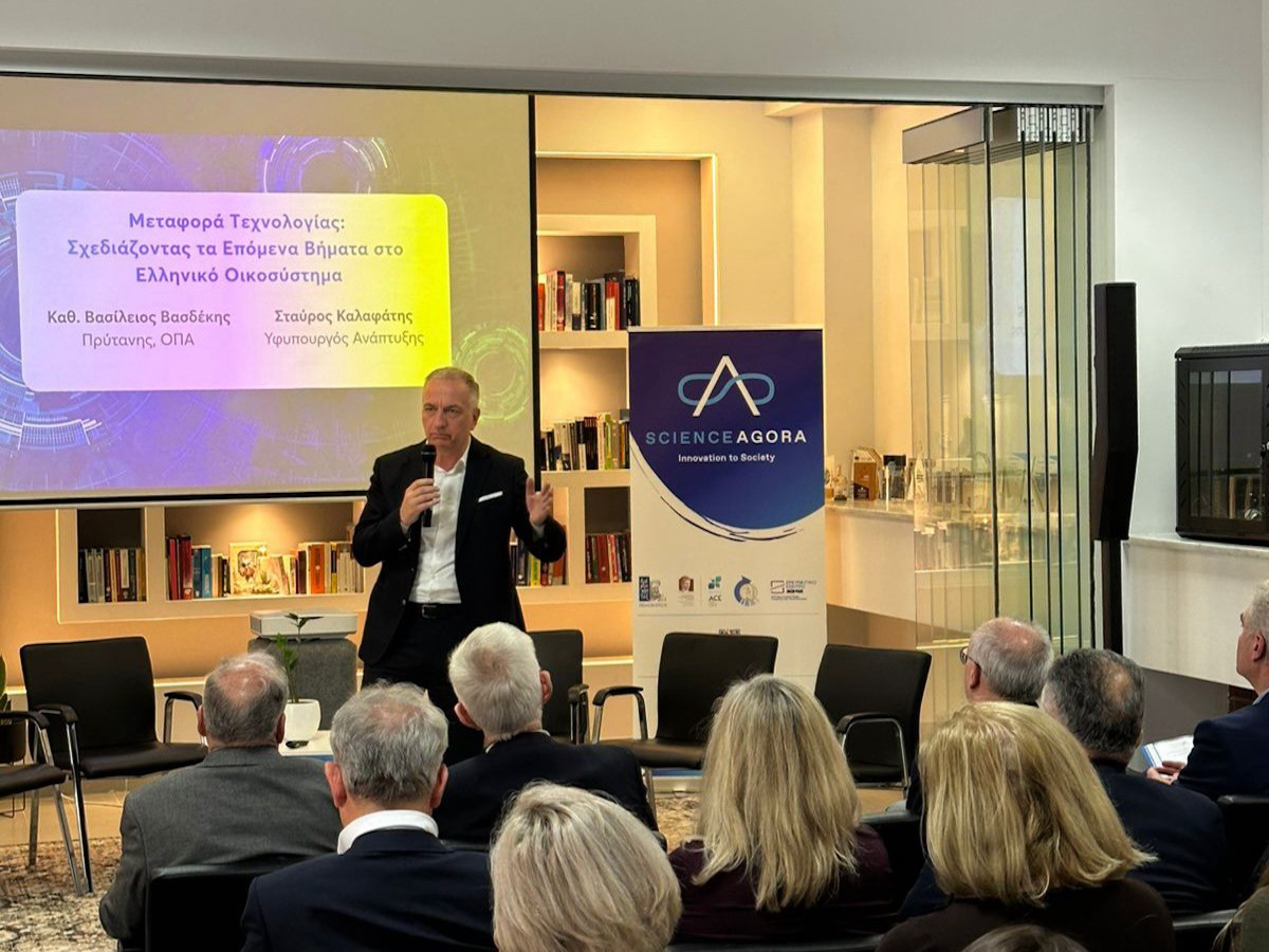 Ο Υφυπουργός Ανάπτυξης, Σταύρος Καλαφάτης