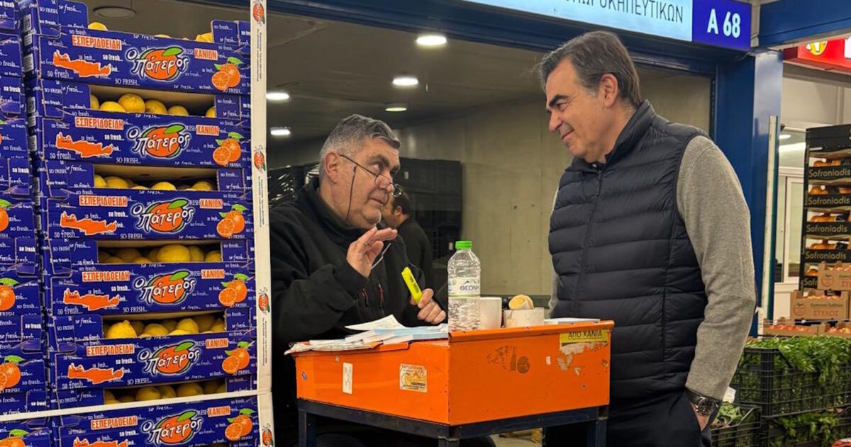 Μαργαρίτης Σχοινάς: Πρώτη έξοδος ως υπουργός Αγροτικής Ανάπτυξης στην Κεντρική Λαχαναγορά Θεσσαλονίκης