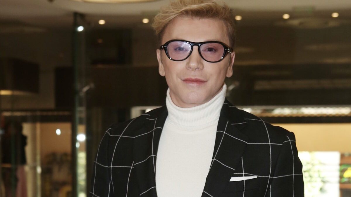 Τάκης Ζαχαράτος