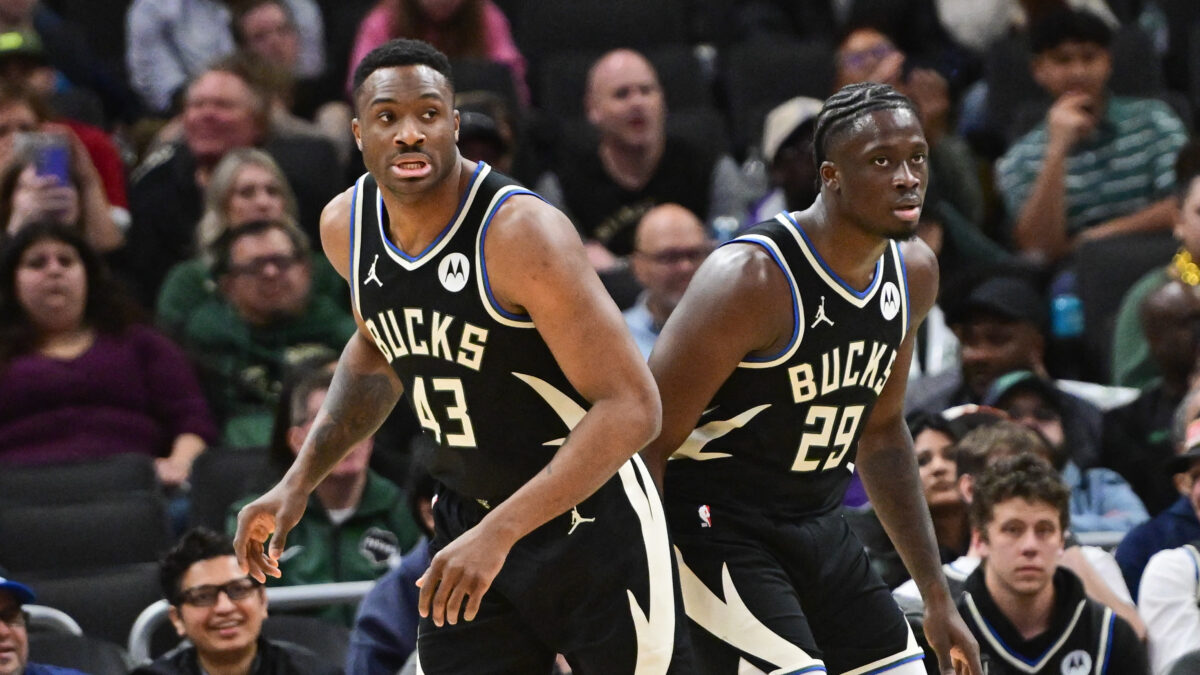 Θανάσης και Άλεξ Αντετοκούνμπο