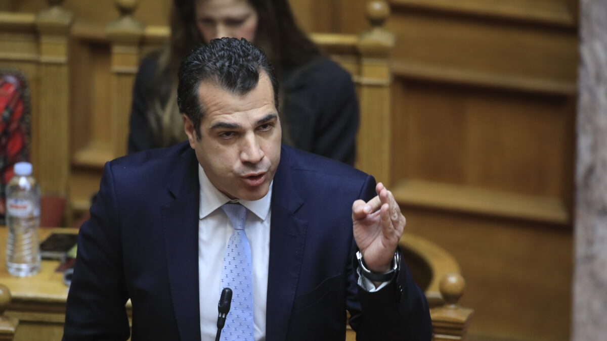 Θάνος Πλεύρης