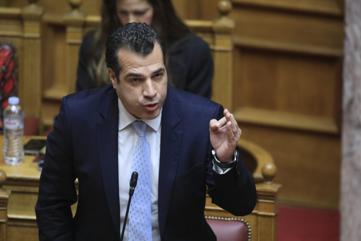 Θάνος Πλεύρης