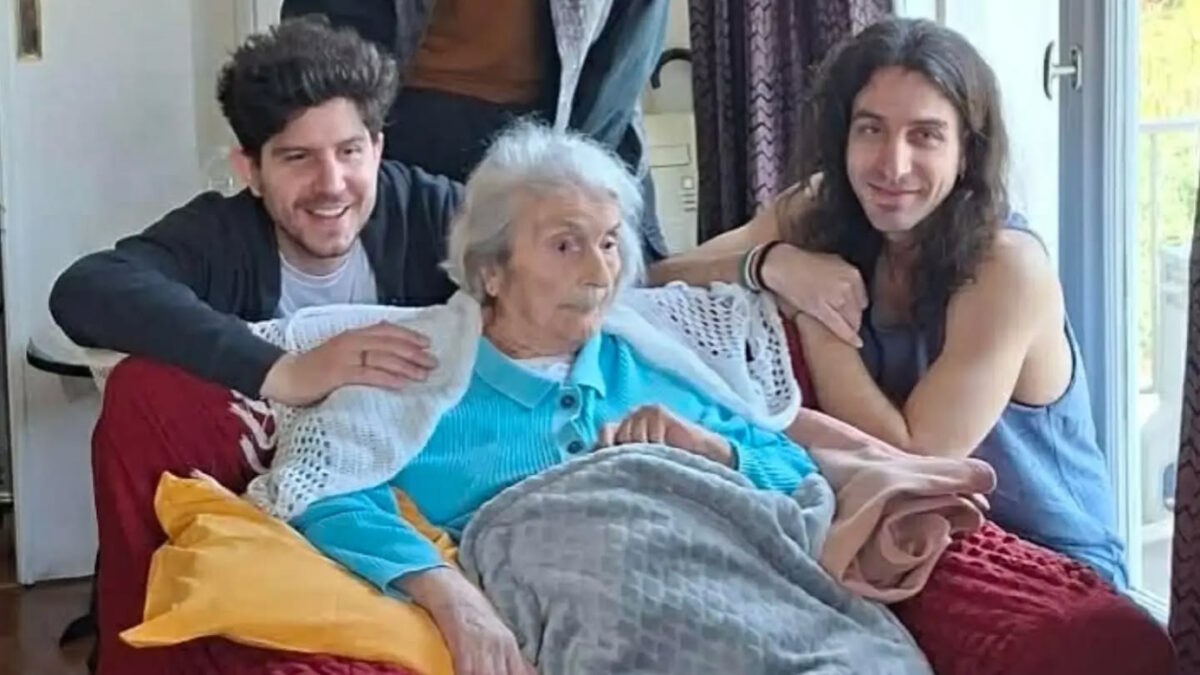 Μίκης Θεοδωράκης