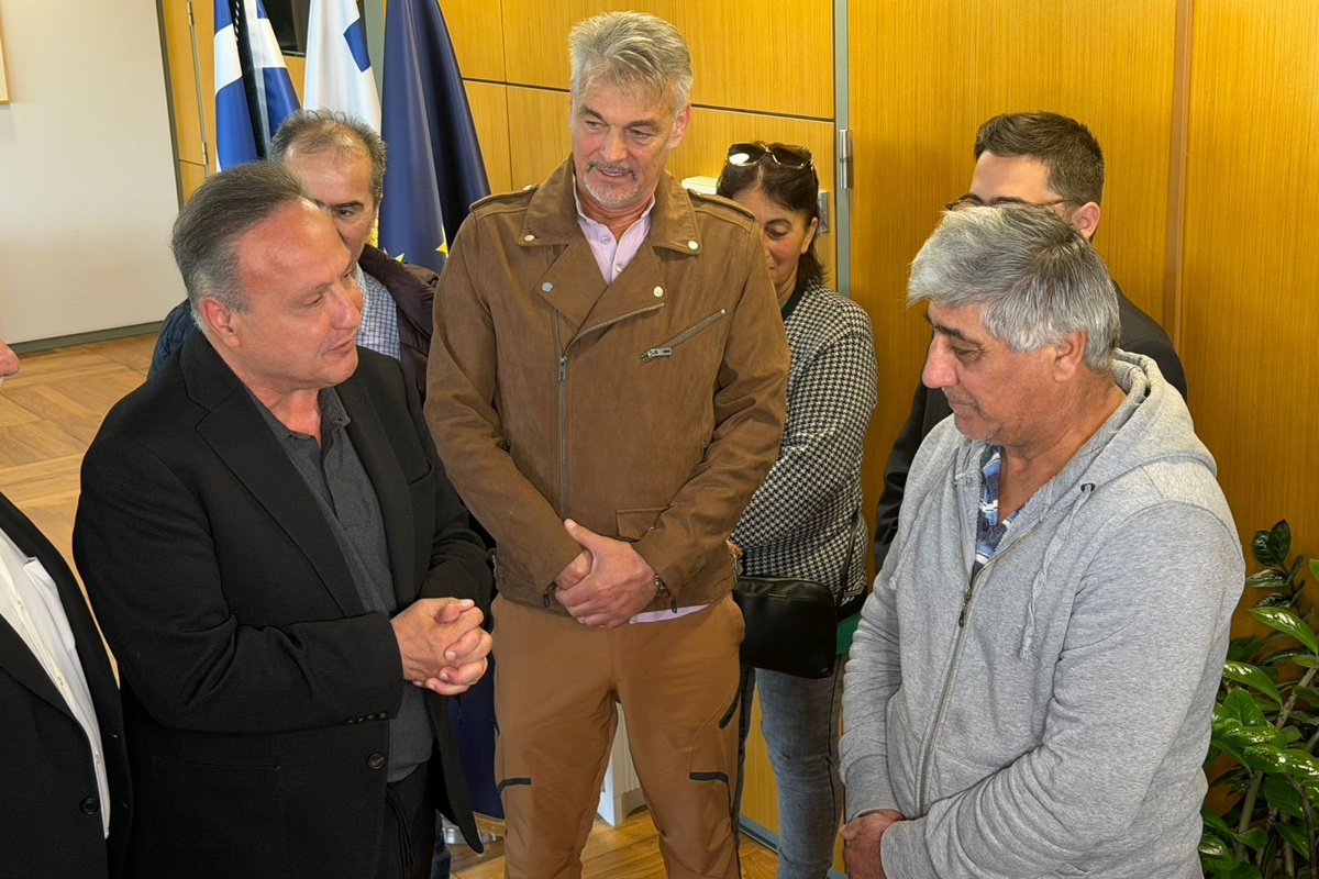 Ο Δημαρχος Θεσσαλονικης Στελιος Αγγελούδης,  και οι υπάλληλοι Αναστασιος Μασκαλιδης και Θοδωρης Καρακωττας