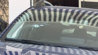 Θεσσαλονίκη: Κύκλωμα εκβιαστών «βλέπουν» πίσω από τους πυροβολισμούς στην επιχείρηση – Ο ρόλος του βαρυποινίτη