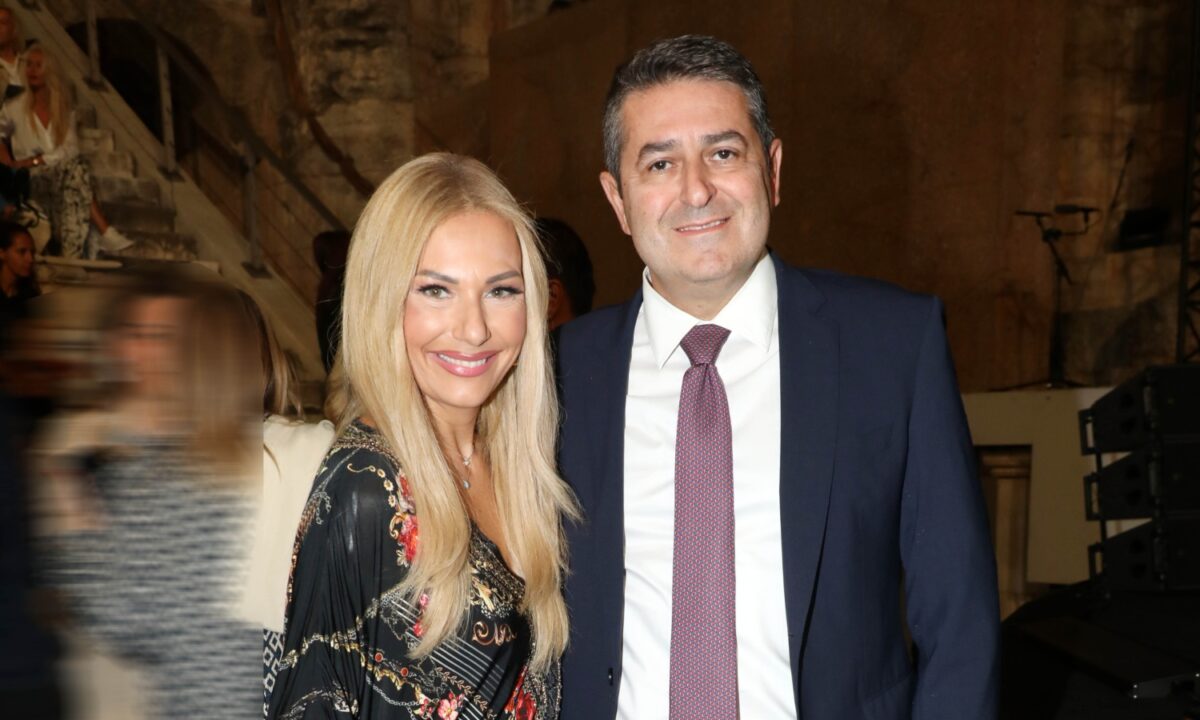 Τίνα Μεσσαροπούλου / Γιώργος Μυλωνάκης