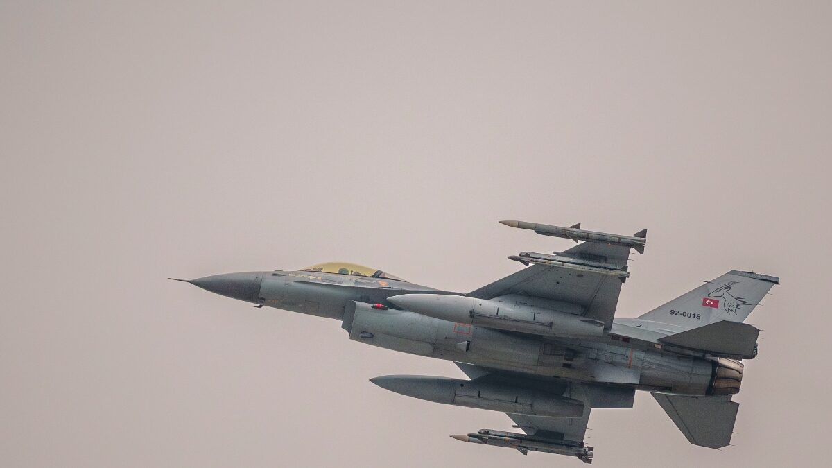 Τουρκικό F-16