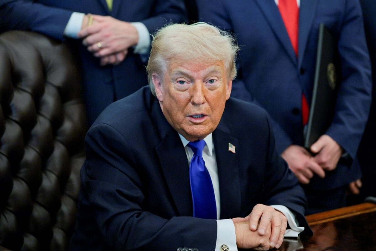 Τραμπ: Το Ιράν θα μας δώσει την «πυρηνική σκόνη» αλλιώς θα την πάρουμε μόνοι μας