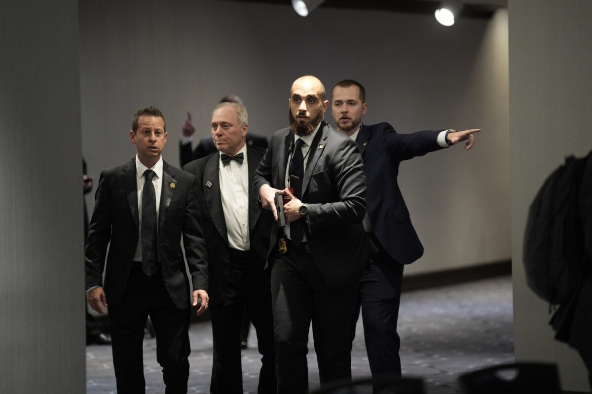 WSJ: Το κομβικό λάθος που οδήγησε στη νέα επίθεση κατά του Τραμπ