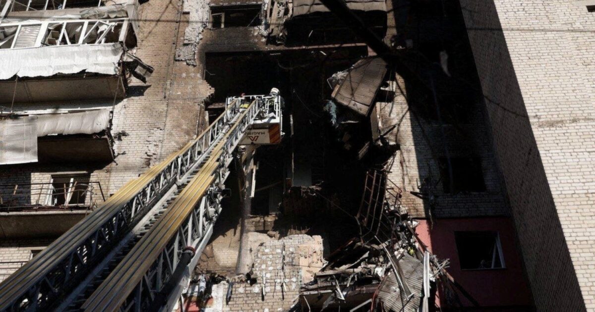 Νέα επιδρομή της Ρωσίας στην Ουκρανία: 2 νεκροί και 14 τραυματίες στην Οδησσό