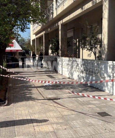 Τραγωδία στο υπουργείο Τουρισμού: 51χρονη έπεσε από τον 2ο όροφο και σκοτώθηκε