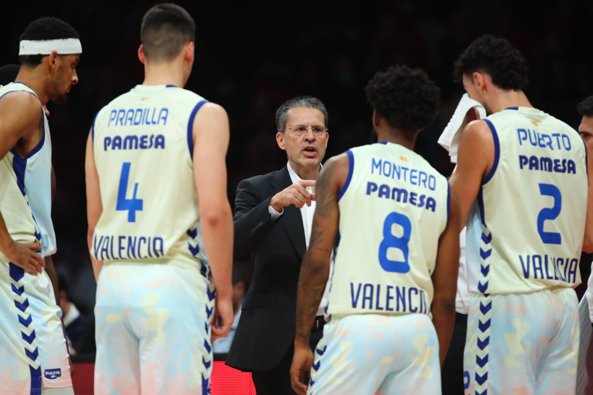 Πέδρο Μαρτίνεθ για Εργκίν Αταμάν: «Ακόμη και αν το βιογραφικό του είναι καλύτερο, δεν αρκεί για να μας κερδίσουν»