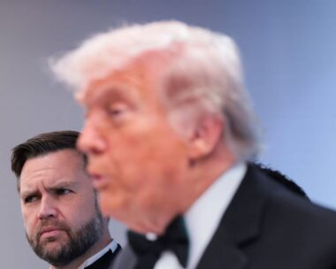 Ο Ντόναλντ Τραμπ και ο Τζέι Ντι Βανς