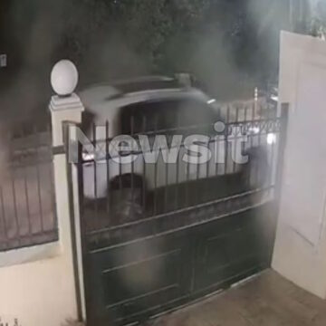 Βάρη: Η στιγμή που οι διαρρήκτες φεύγουν με το λευκό SUV, τους πήραν στο κυνήγι οι γείτονες