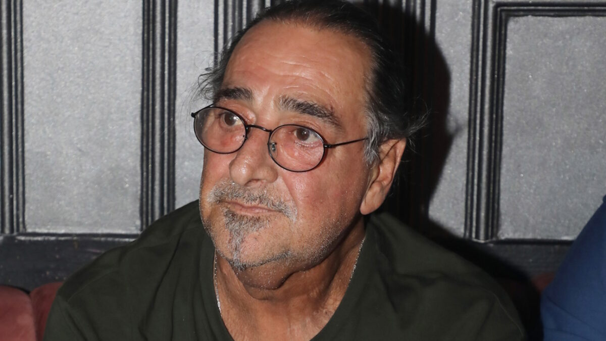 Βασίλης Καρράς