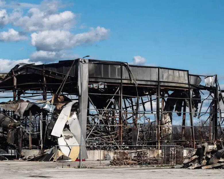 Το εργοστάσιο της Βιολάντα μετά τη φονική έκρηξη