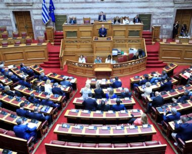 Η συζήτηση στη Βουλή