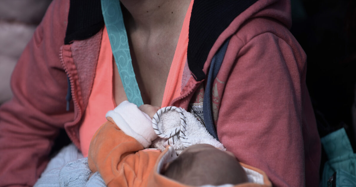 Θεσσαλονίκη: Χειροπέδες σε 48χρονο και 20χρονη για ψεύτικη δήλωση πατρότητας