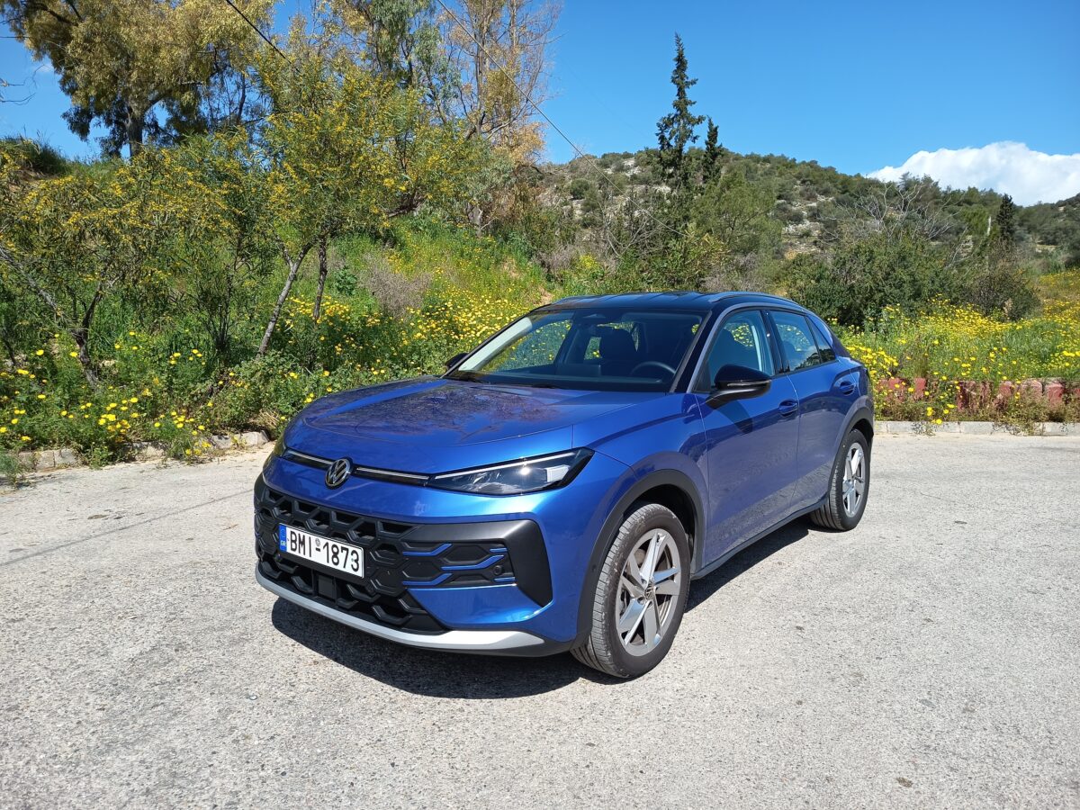 VW T-Roc 1.5 eTSI 116 PS - Δοκιμή: Μια ήπια υβριδική έκδοση που σε κερδίζει