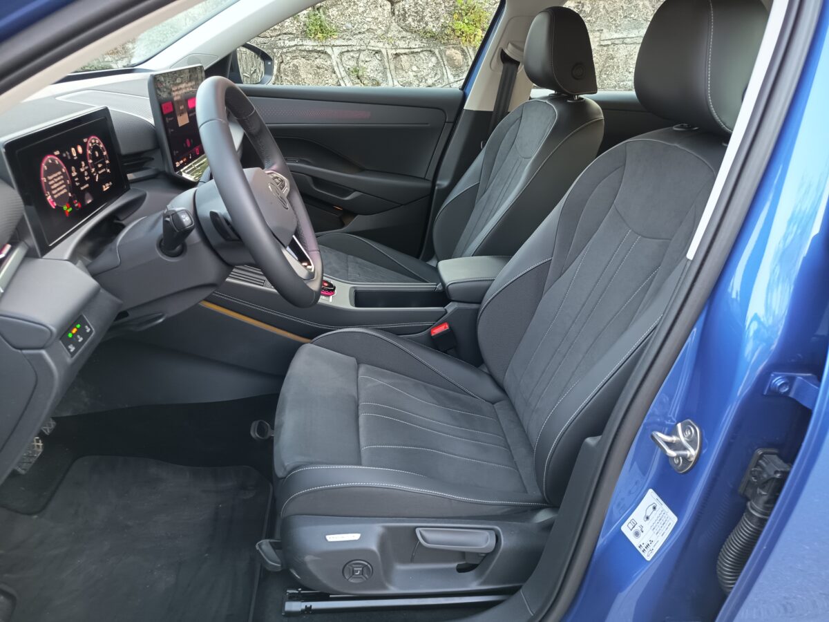 vw-t-roc-style-1-5-etsi-hybrid-116ps-dsg