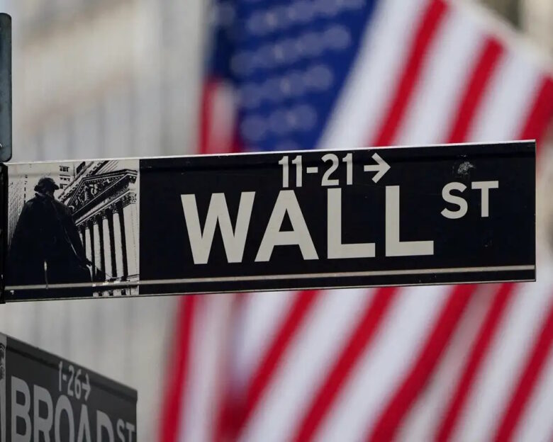 Η Wall Street στο Μανχάταν της Νέας Υόρκης / REUTERS / Φωτογραφία Carlo Allegri