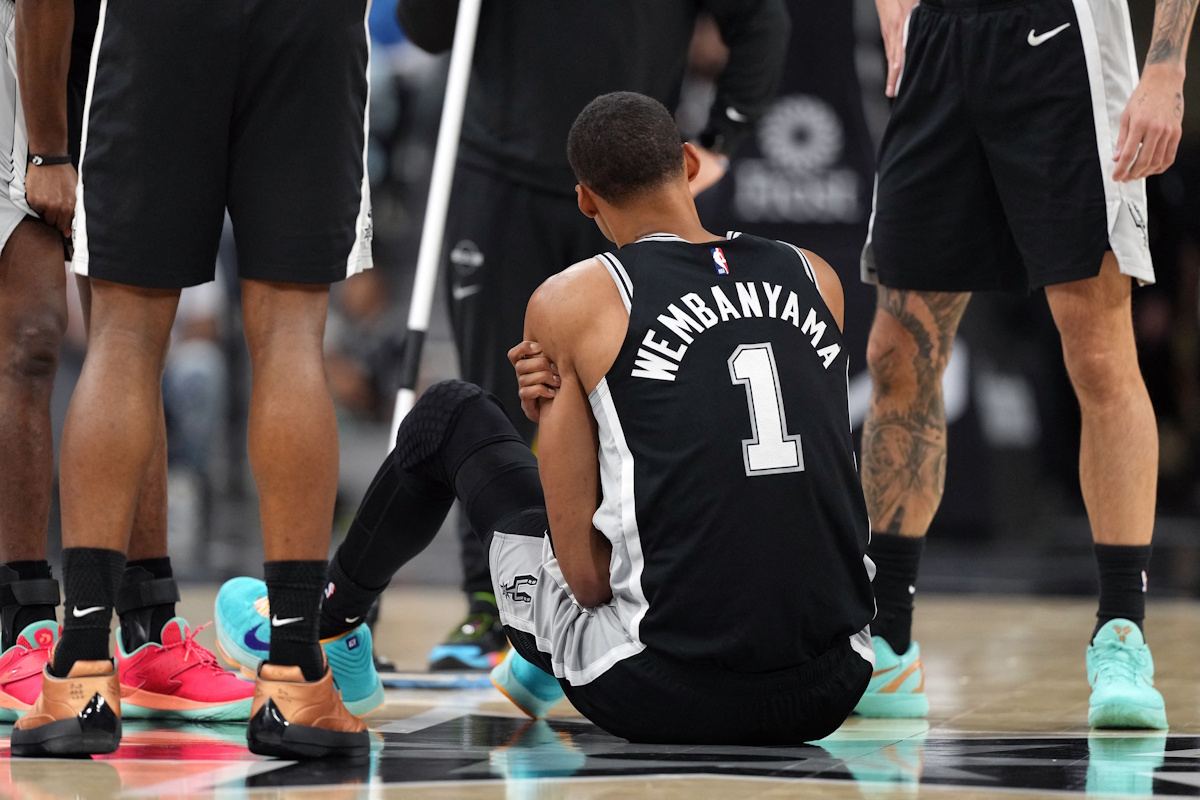 Αποτελέσματα NBA: Νίκη για Σπερς με ανησυχία για Γουενμπανιάμα, «όργια» από Γιόκιτς κόντρα στους Μπλέιζερς