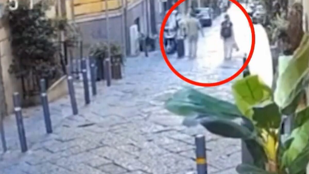 Άγαλμα από μπαλκόνι σκότωσε 30χρονη τουρίστρια