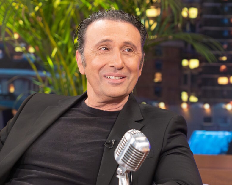 Ρένος Χαραλαμπίδης