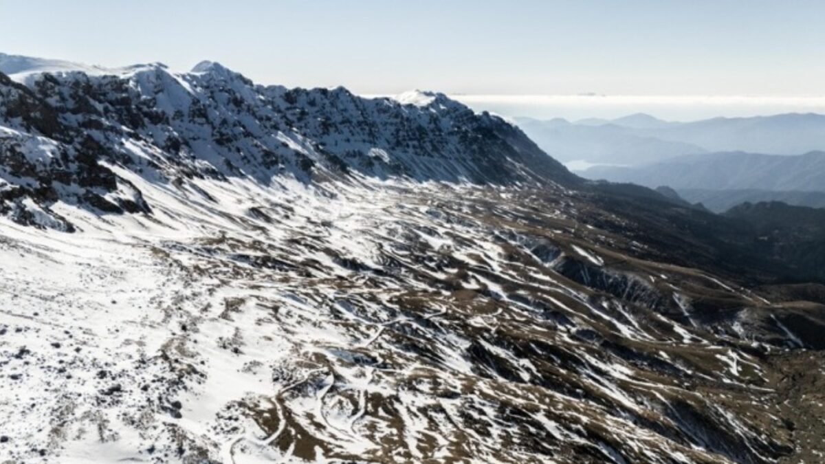 Βαρδούσια Όρη (υψόμετρο 2.495 μ.)