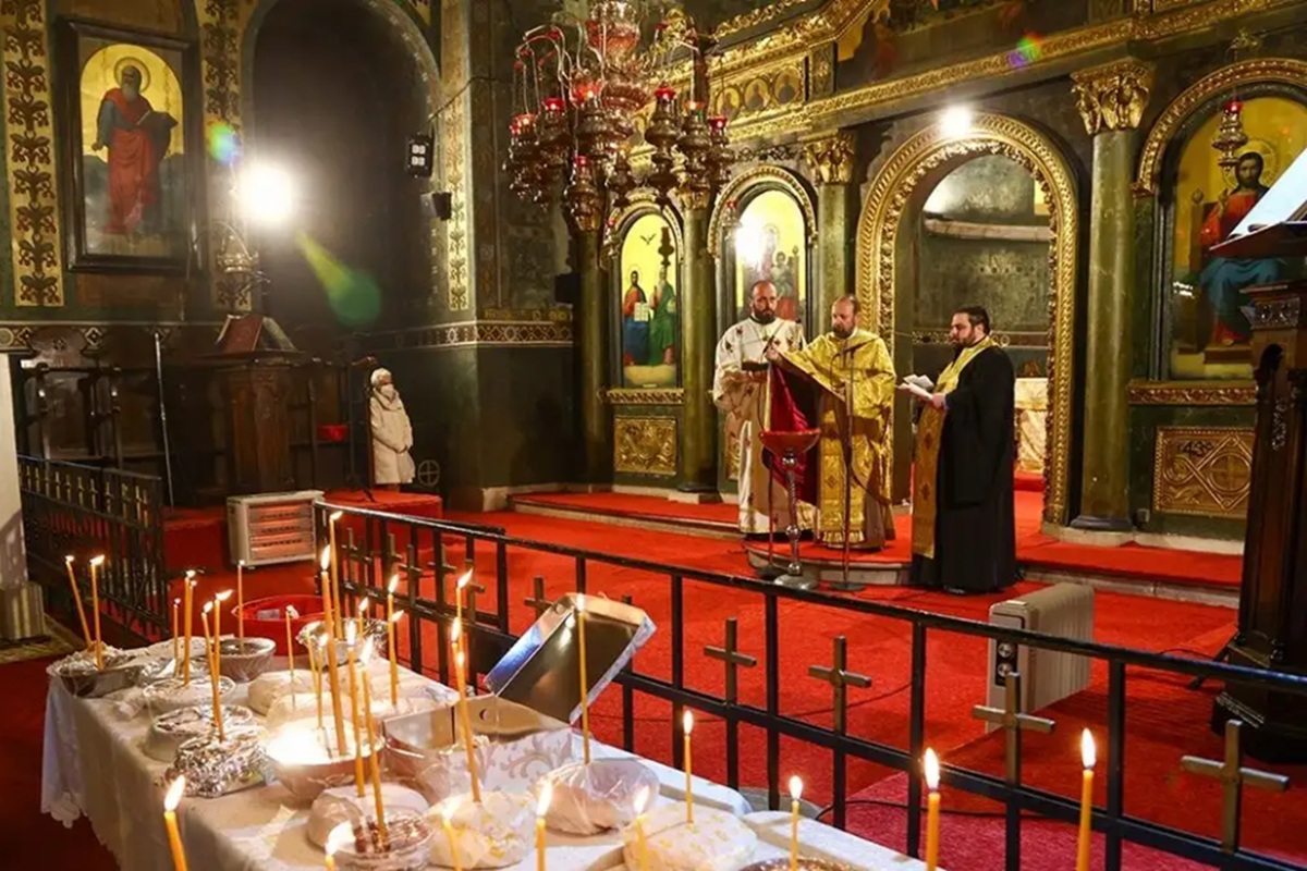 Ψυχοσάββατο 2026: Πότε πέφτει το δεύτερο και τελευταίο Ψυχοσάββατο της χρονιάς - Τι είναι τα «Χρυσά Κόλλυβα»