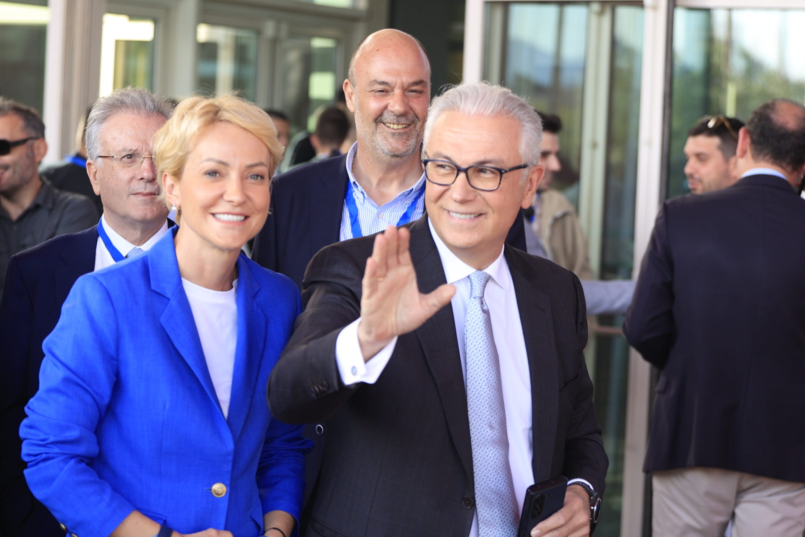 Στιγμιότυπο από την πρώτη ημέρα εργασιών του 16ου Τακτικού Συνεδρίου της Νέας Δημοκρατίας, στο Metropolitan Expo (Πηγή φωτογραφίας: ΓΙΩΡΓΟΣ ΚΟΝΤΑΡΙΝΗΣ