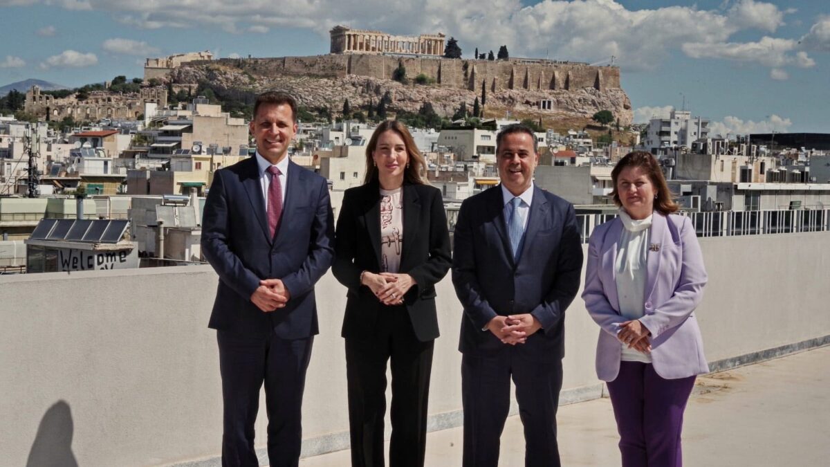 Παπασταύρου: Συμφωνία για διεύρυνση του Κάθετου Διαδρόμου με τη Βόρεια Μακεδονία και τη Σερβία
