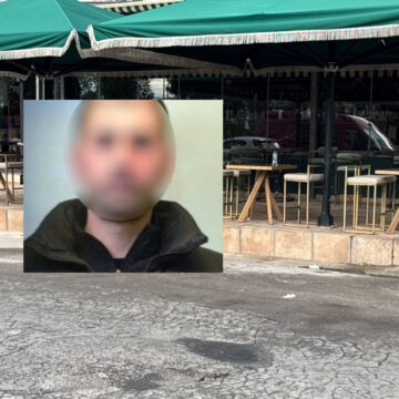 42χρονος