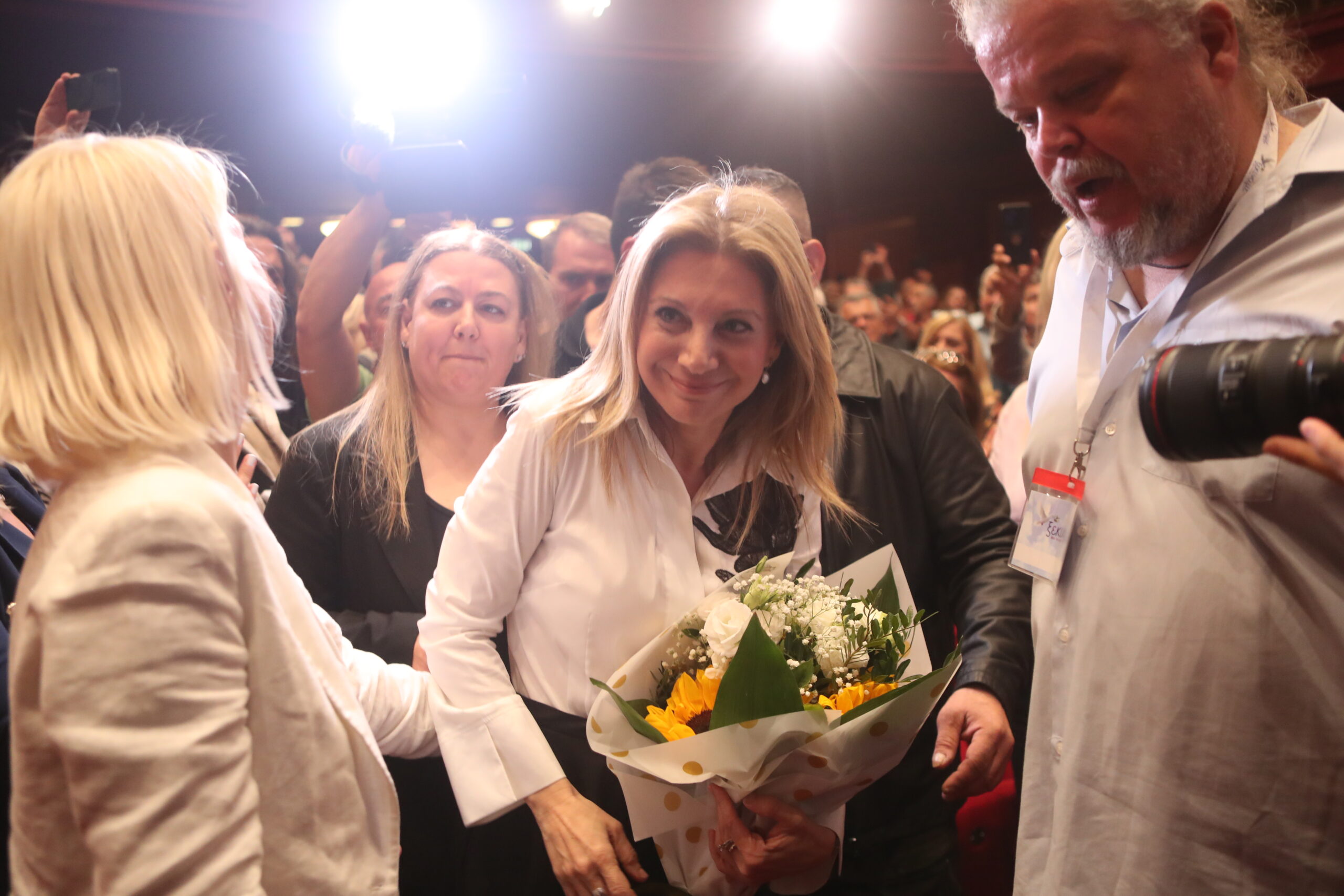 Παρουσίαση του νέου πολιτικού φορέα από την Μαρία Καρυστιανού, σε εκδήλωση στο 