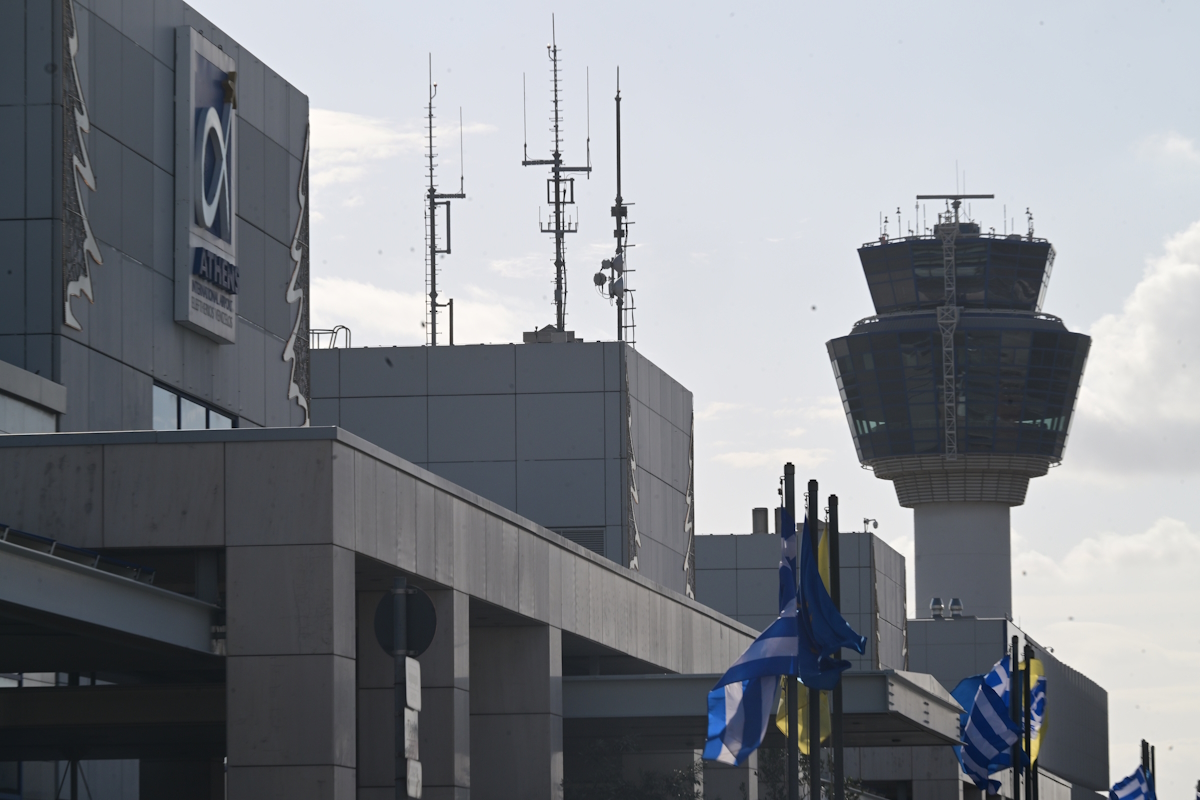 Συναγερμός στο αεροδρόμιο «Ελευθέριος Βενιζέλος»: Εντοπίστηκε νεκρός άνδρας μέσα σε τουαλέτες