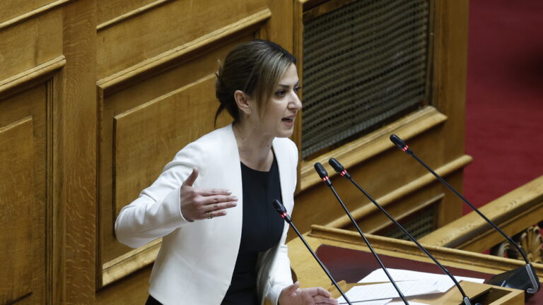 Ειρήνη Αγαπηδάκη