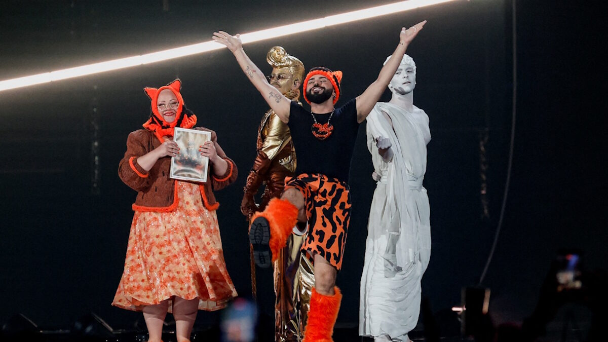 Ο Akylas ερμηνεύει το «Ferto» στη σκηνή της Eurovision 2026