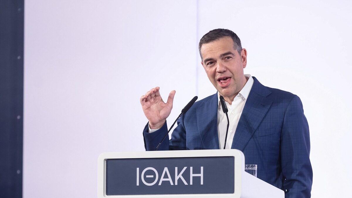 Ο πρώην πρωθυπουργός, Αλέξης Τσίπρας στην παρουσίαση του βιβλίου του, «Ιθάκη» στο Ηράκλειο