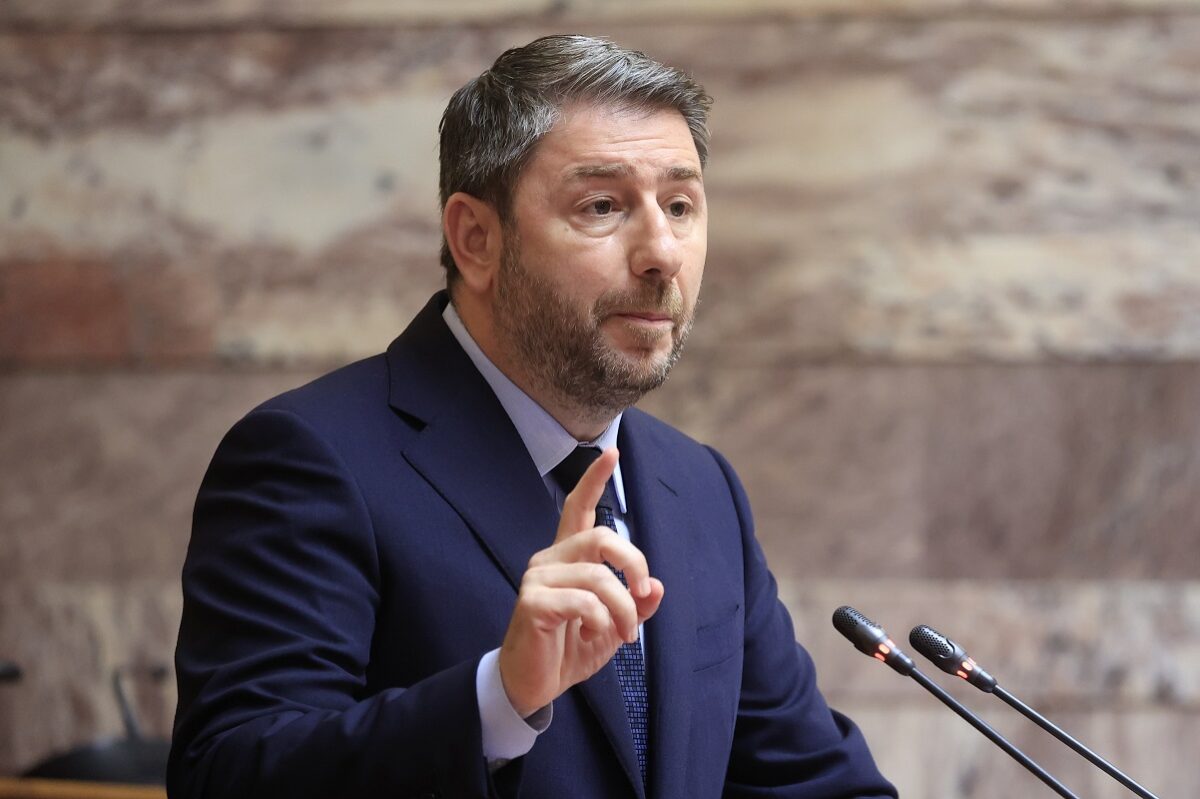 Ανδρουλάκης: «Είμαι ηθικός και νόμιμος» για το ακίνητο - «Δέχομαι την γνωστή επίθεση όπως με τις υποκλοπές»
