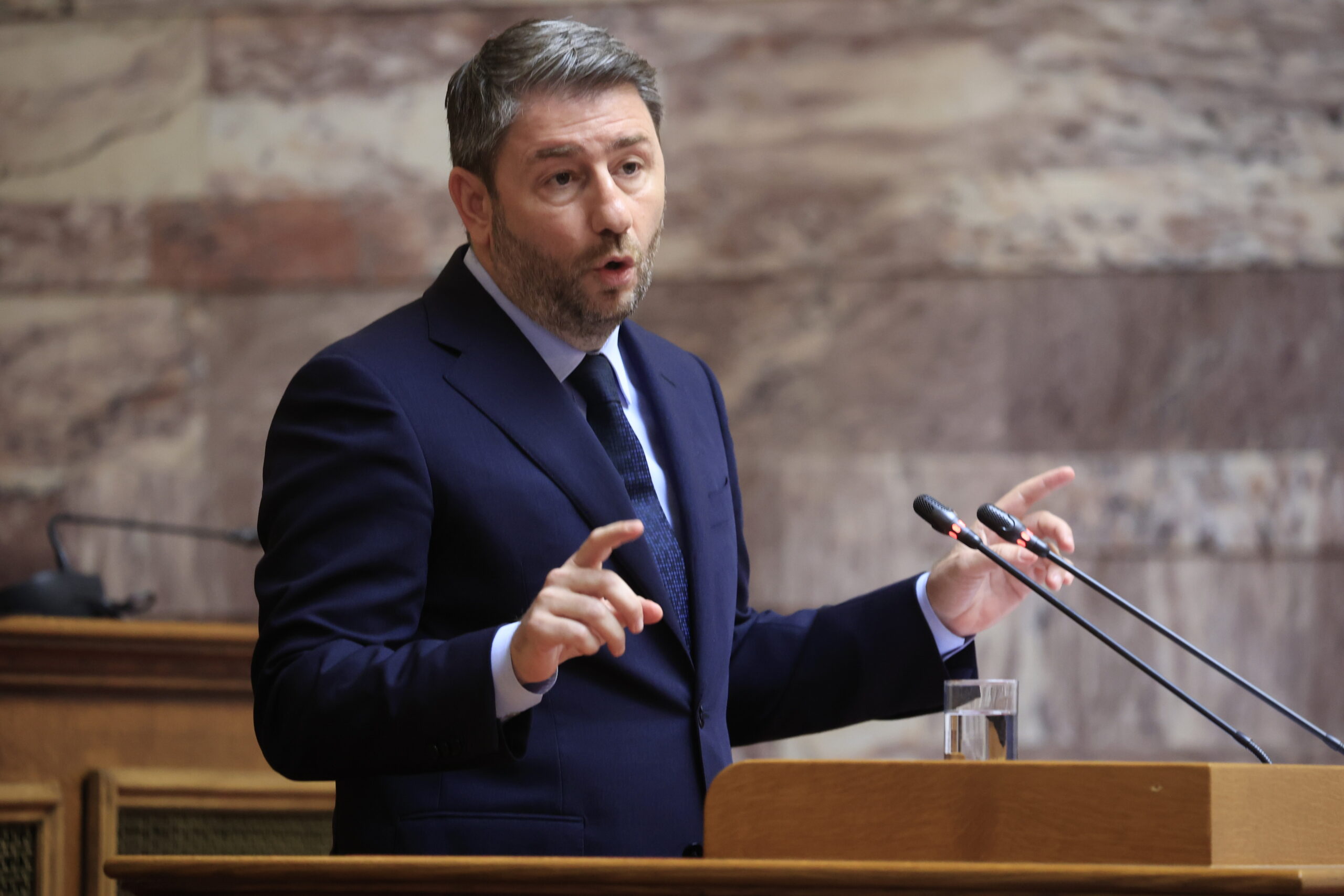 Νίκος Ανδρουλάκης, Συνεδρίαση ΠΑΣΟΚ