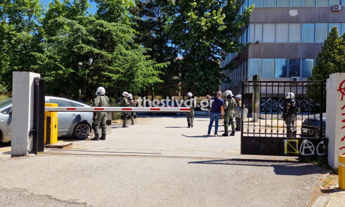 Θεσσαλονίκη: Αντιεξουσιαστές επιτέθηκαν με ρόπαλα σε φοιτητές του ΑΠΘ - 6 τραυματίες